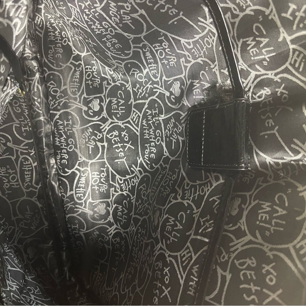 Betsey Johnson Nylon colorful large laptop shoulder bag black patent trim &strap - Picture 11 of 14